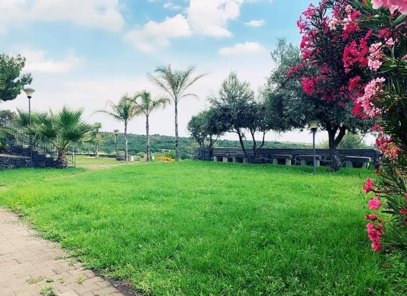 Villa Casina Dell'Etna Ragalna ภายนอก รูปภาพ